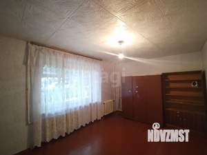 2-к квартира, вторичка, 42м2, 1/9 этаж