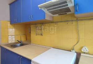 2-к квартира, вторичка, 43м2, 9/9 этаж