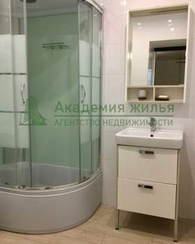 2-к квартира, вторичка, 62м2, 3/14 этаж