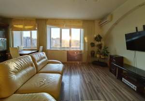 3-к квартира, вторичка, 79м2, 8/10 этаж