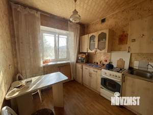 3-к квартира, вторичка, 50м2, 1/6 этаж