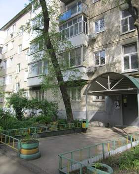 2-к квартира, вторичка, 43м2, 1/5 этаж