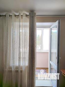 2-к квартира, вторичка, 54м2, 1/10 этаж