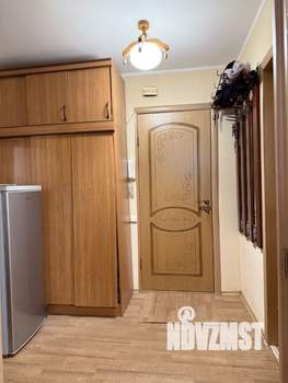 3-к квартира, вторичка, 60м2, 1/9 этаж