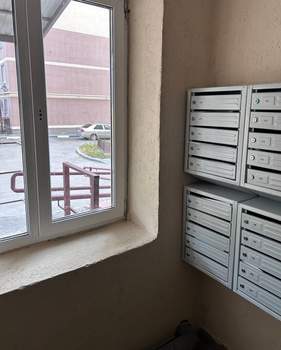 Студия квартира, вторичка, 40м2, 1/10 этаж