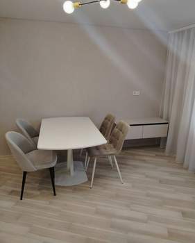 2-к квартира, вторичка, 68м2, 2/10 этаж