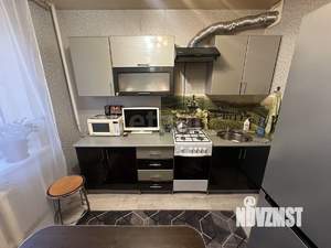 3-к квартира, вторичка, 65м2, 1/9 этаж