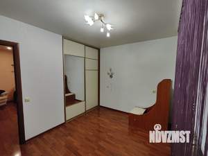 4-к квартира, вторичка, 100м2, 10/10 этаж