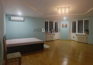 3-к квартира, вторичка, 96м2, 8/10 этаж