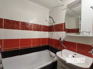 2-к квартира, вторичка, 47м2, 3/5 этаж