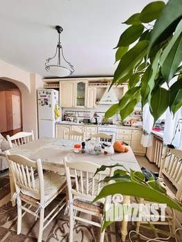 4-к квартира, вторичка, 158м2, 4/5 этаж