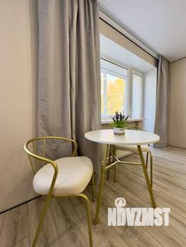 2-к квартира, вторичка, 43м2, 3/5 этаж
