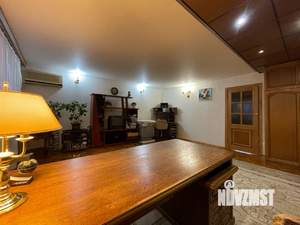 4-к квартира, вторичка, 156м2, 9/10 этаж