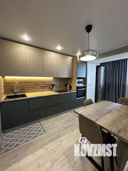 Студия квартира, вторичка, 40м2, 2/18 этаж