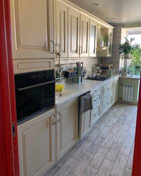 3-к квартира, вторичка, 73м2, 9/10 этаж