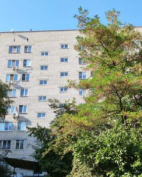 2-к квартира, вторичка, 52м2, 1/9 этаж