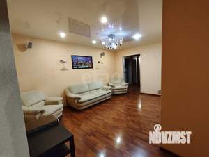 4-к квартира, вторичка, 99м2, 10/10 этаж