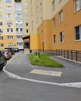 2-к квартира, вторичка, 58м2, 9/10 этаж