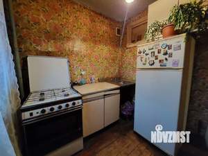 2-к квартира, вторичка, 42м2, 1/5 этаж