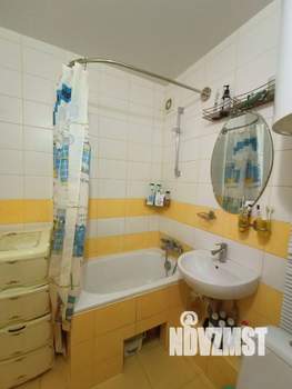 3-к квартира, вторичка, 57м2, 2/5 этаж
