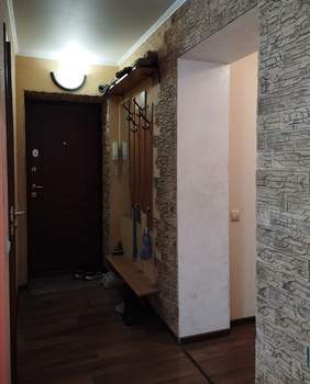 3-к квартира, вторичка, 61м2, 3/5 этаж