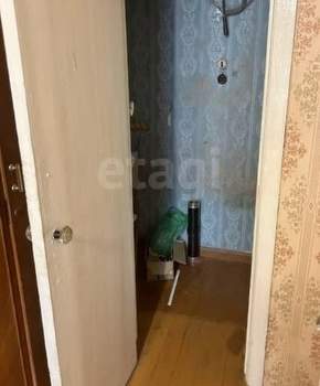 2-к квартира, вторичка, 43м2, 3/5 этаж