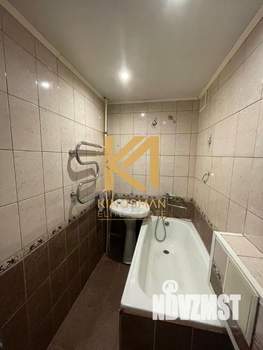 2-к квартира, вторичка, 46м2, 8/10 этаж