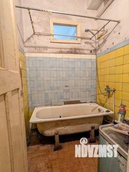 2-к квартира, вторичка, 46м2, 1/4 этаж