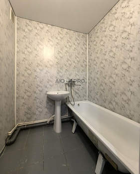 2-к квартира, вторичка, 59м2, 9/10 этаж