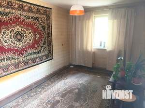 2-к квартира, вторичка, 42м2, 1/5 этаж