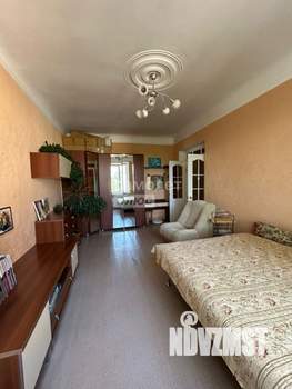 2-к квартира, вторичка, 74м2, 4/4 этаж