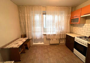 2-к квартира, вторичка, 37м2, 1/6 этаж