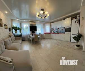 2-к квартира, вторичка, 68м2, 10/10 этаж
