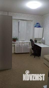 3-к квартира, вторичка, 64м2, 4/10 этаж