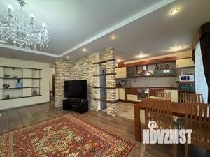 3-к квартира, вторичка, 130м2, 7/10 этаж