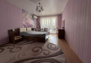 3-к квартира, вторичка, 80м2, 10/10 этаж