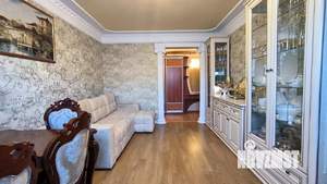 3-к квартира, вторичка, 63м2, 3/10 этаж