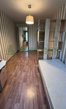 5-к квартира, вторичка, 95м2, 4/4 этаж