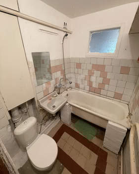 2-к квартира, вторичка, 42м2, 4/5 этаж