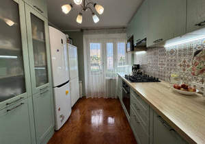 3-к квартира, вторичка, 121м2, 6/6 этаж