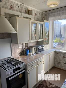 3-к квартира, вторичка, 54м2, 8/9 этаж