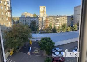 2-к квартира, вторичка, 62м2, 4/4 этаж