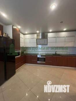 3-к квартира, вторичка, 94м2, 11/23 этаж