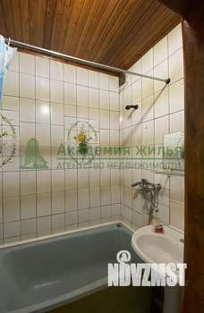 3-к квартира, вторичка, 63м2, 1/9 этаж