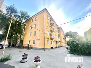 3-к квартира, вторичка, 49м2, 1/4 этаж