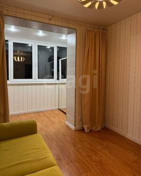 3-к квартира, вторичка, 68м2, 3/10 этаж