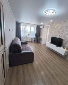 2-к квартира, вторичка, 44м2, 8/9 этаж