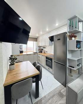 2-к квартира, вторичка, 62м2, 4/14 этаж