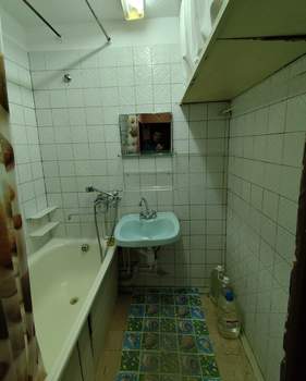 3-к квартира, вторичка, 63м2, 7/10 этаж