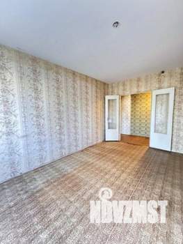 3-к квартира, вторичка, 65м2, 6/9 этаж